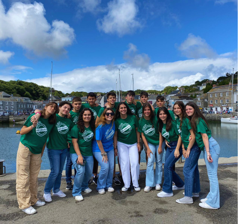 Campamentos Grupales en el Extranjero Cursos de verano en grupo para jóvenes en el extranjero